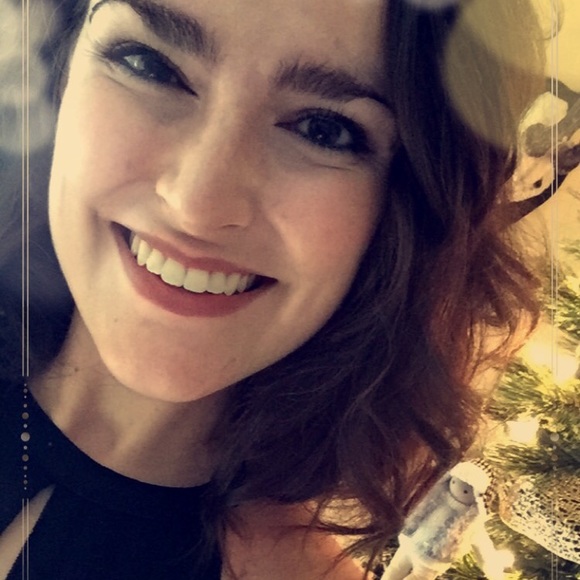 Meet your Posher, Brittany - Picture 1 of 1